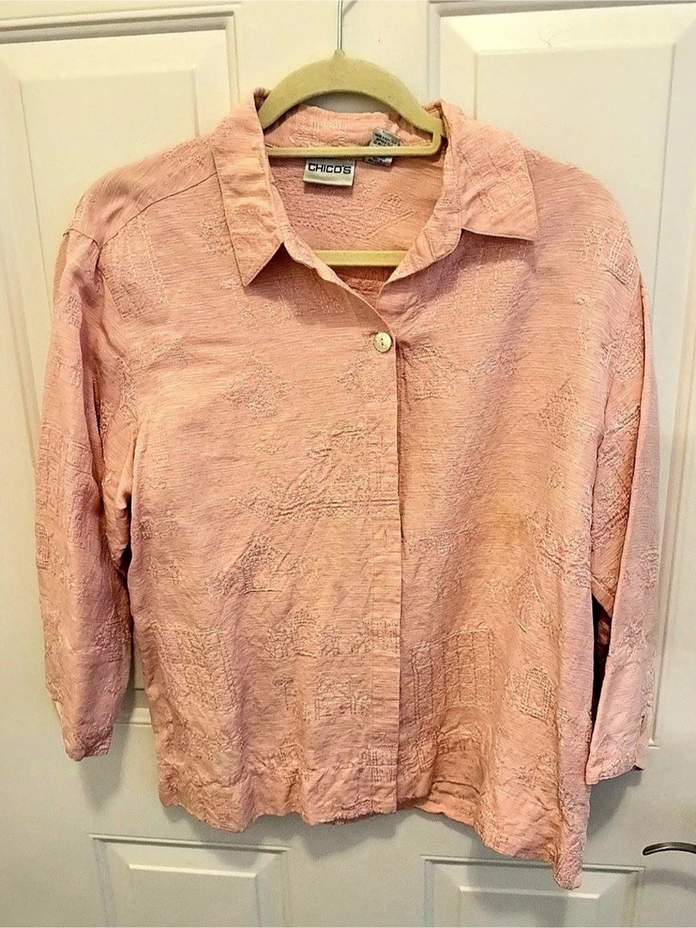 Chico's Pink Textured Jacket Size 2